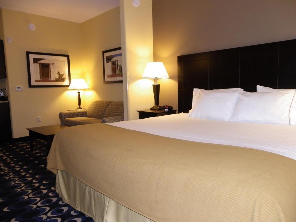 Express Cruces North By Ihg
